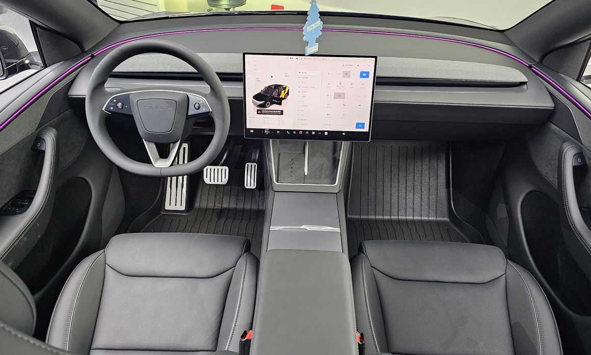 Tesla Model Y 2026
