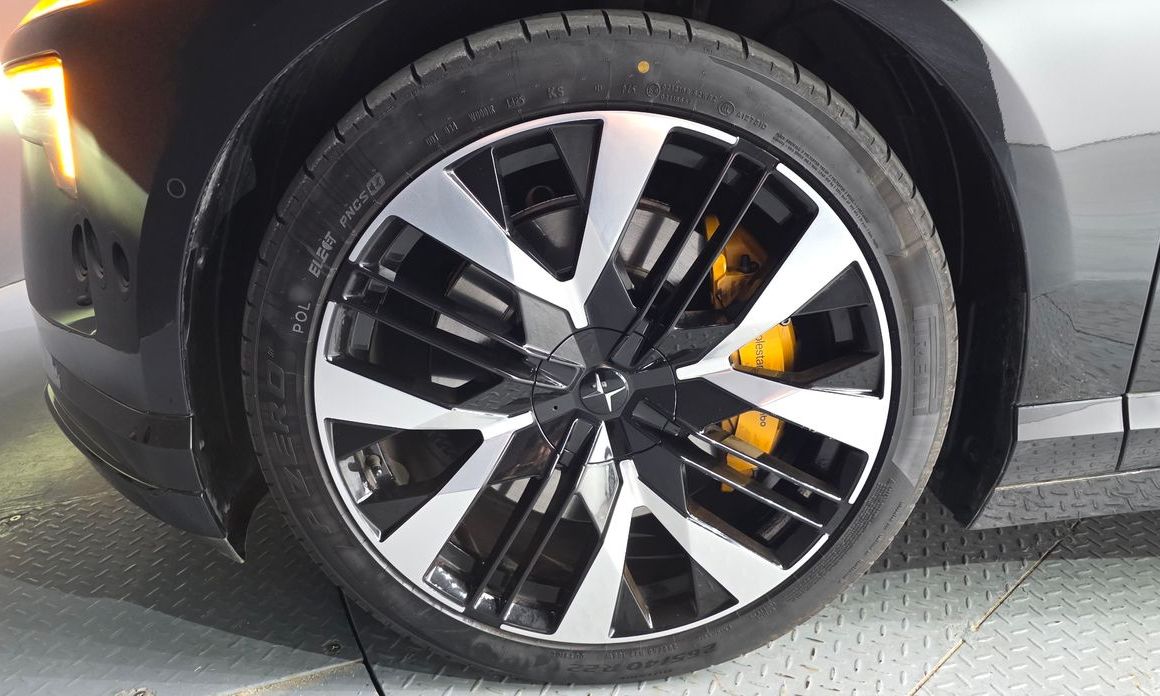 Polestar Polestar 4 2025