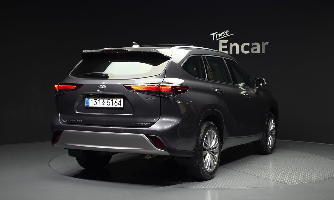 Toyota Highlander 2025
