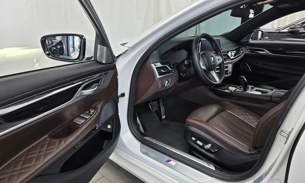 BMW 7-Series 2022