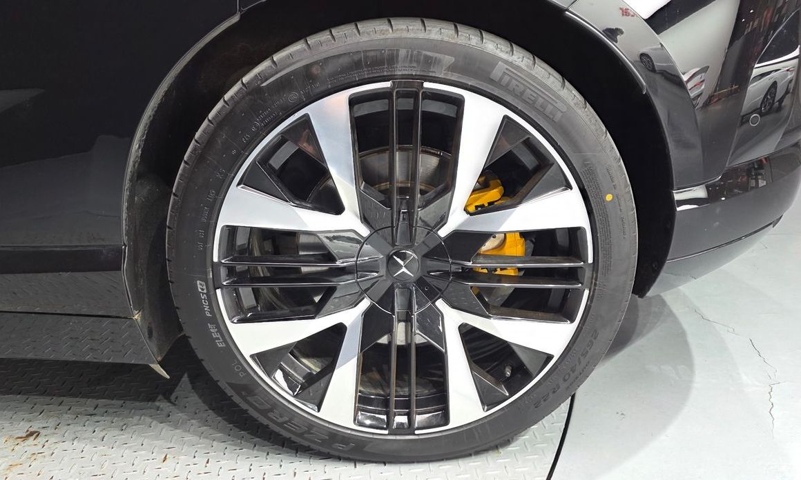 Polestar Polestar 4 2025