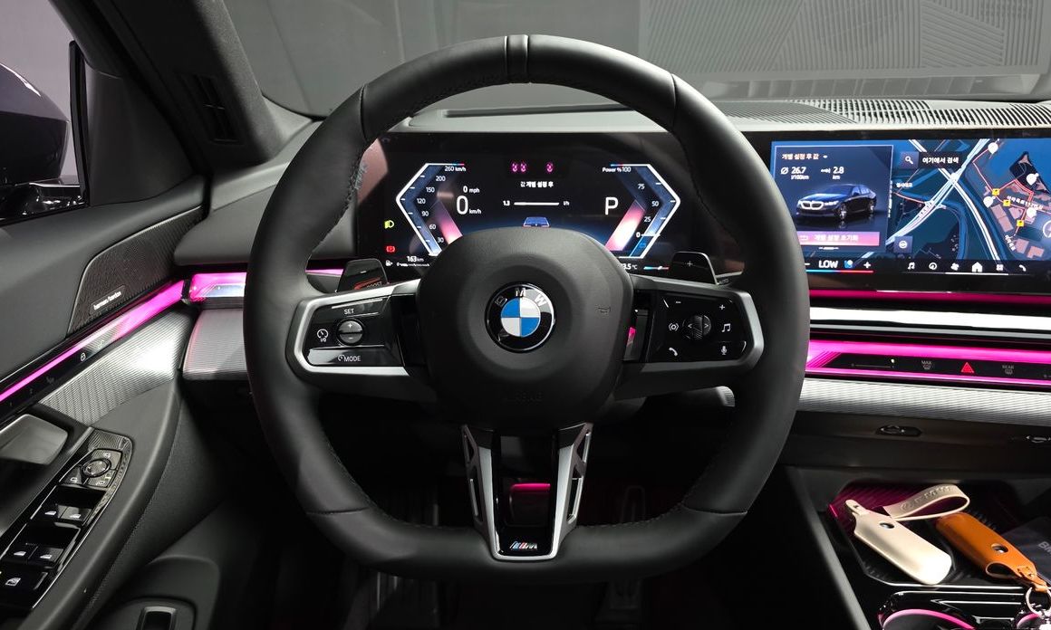 BMW 5-Series 2025