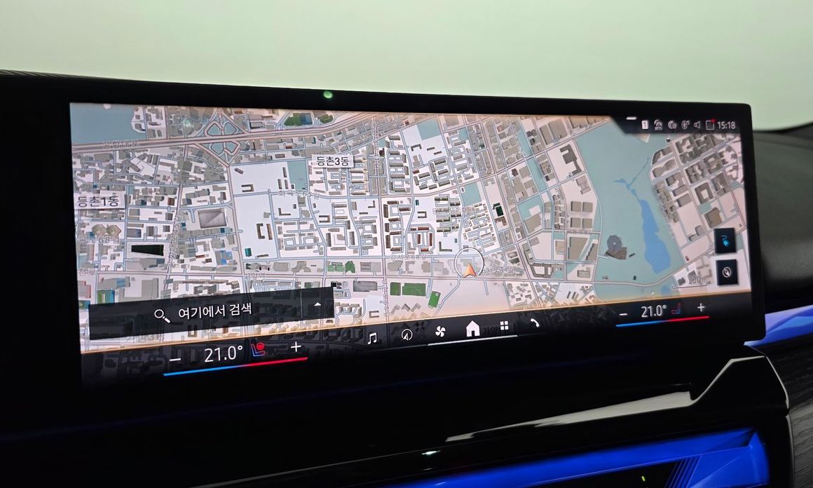 BMW i5 2025