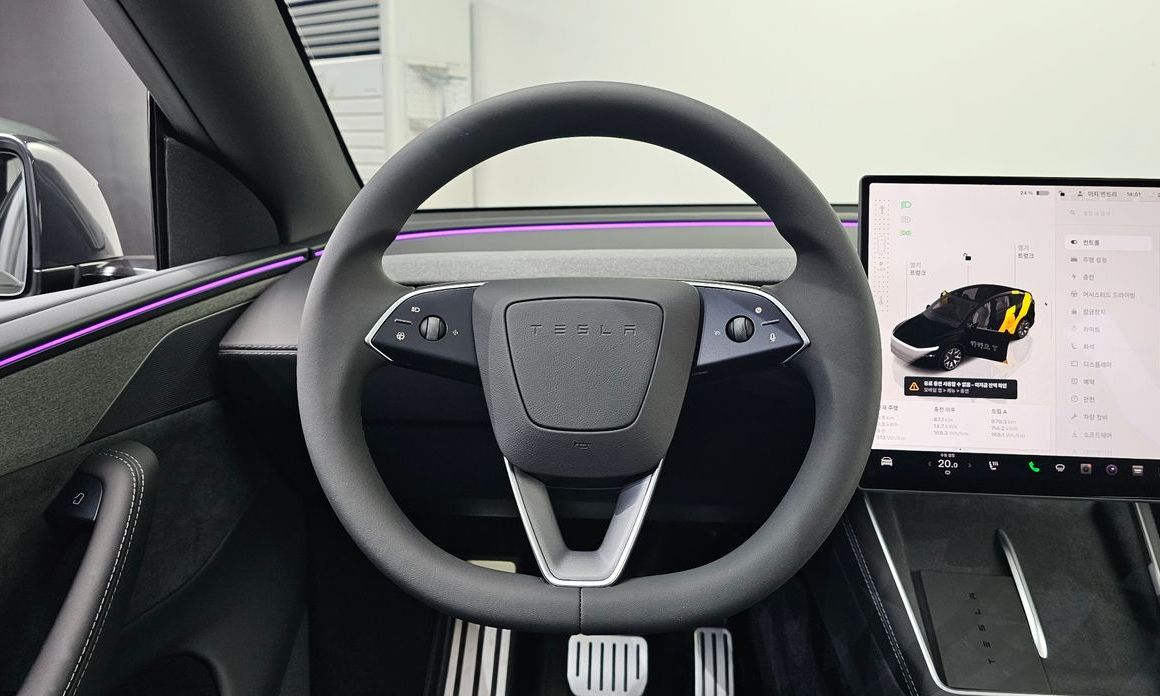 Tesla Model Y 2026