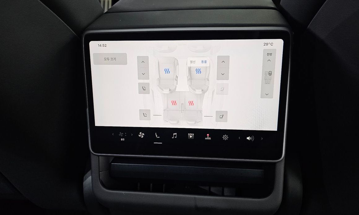 Tesla Model Y 2026