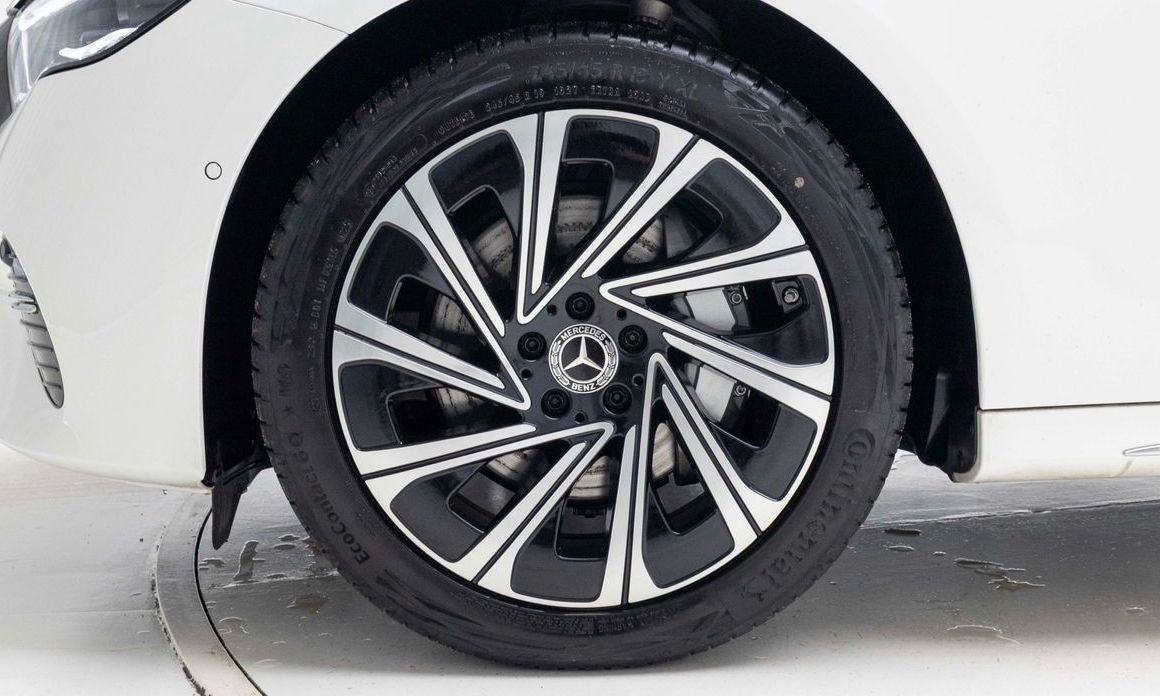 Mercedes-Benz E-Class 2026