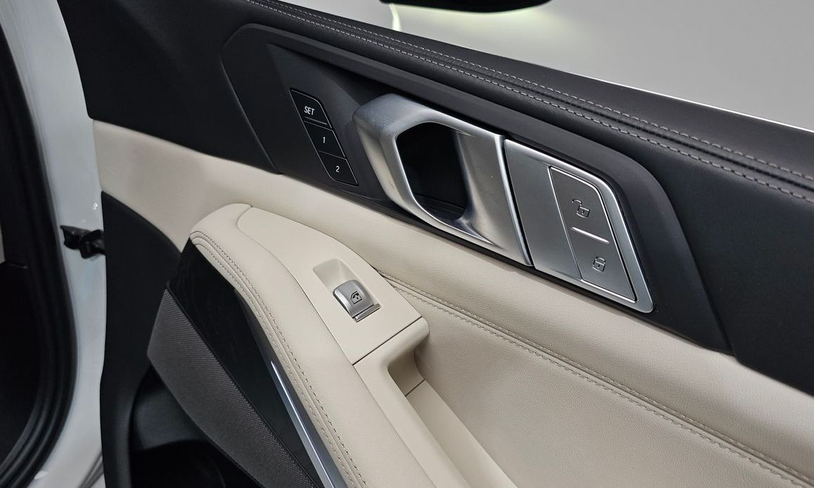 BMW X7 2021