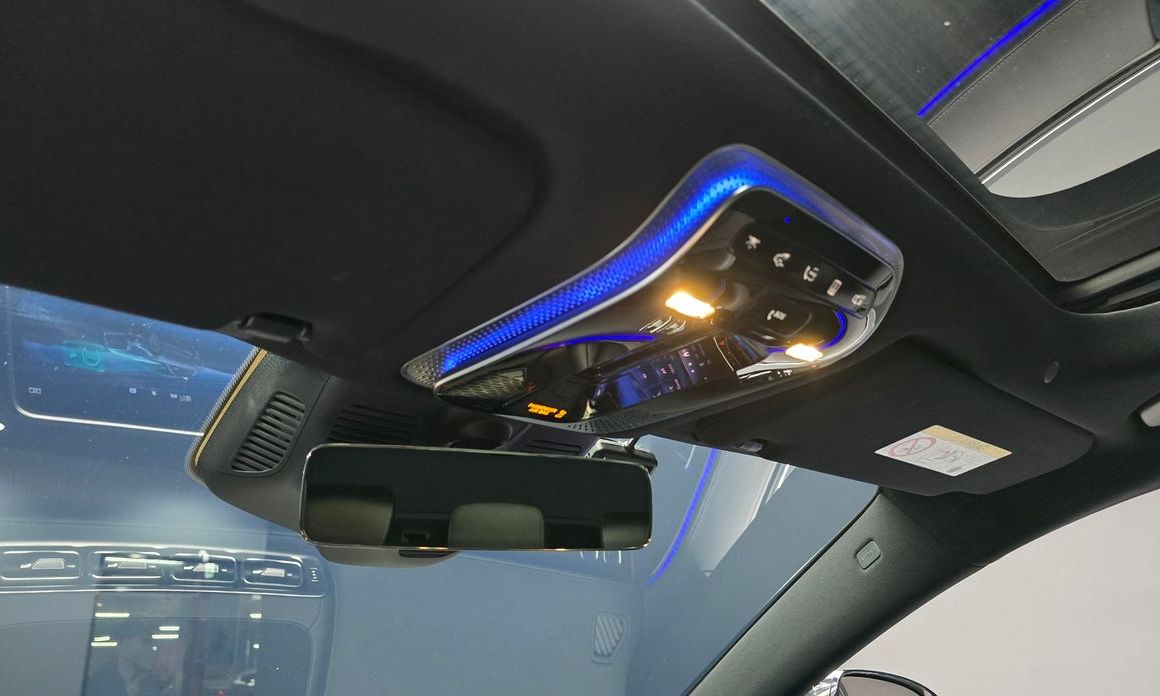 Mercedes-Benz S-Class 2025