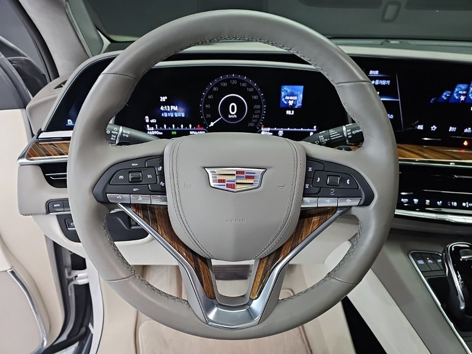 Cadillac Escalade 2021