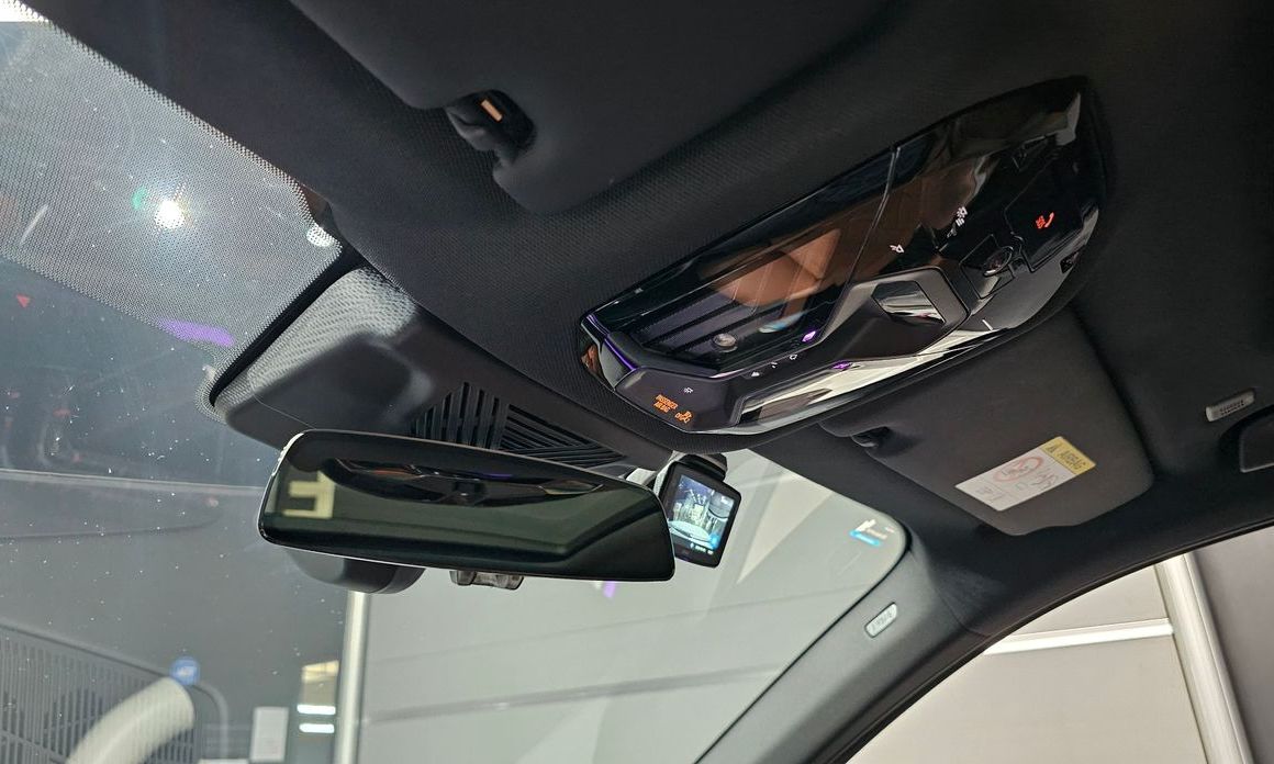 BMW 5-Series 2024