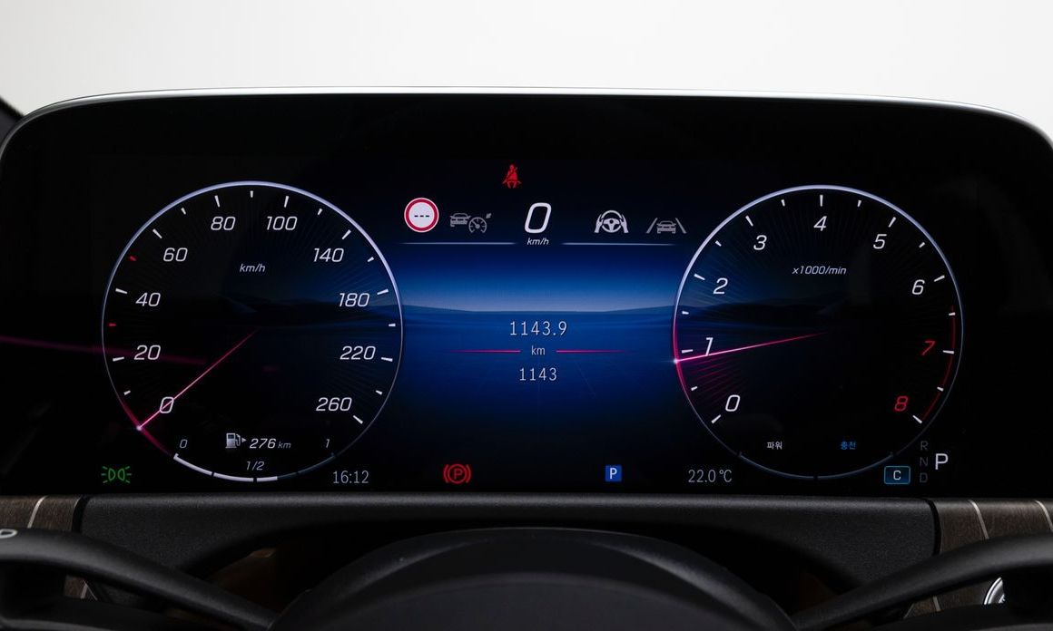 Mercedes-Benz E-Class 2026
