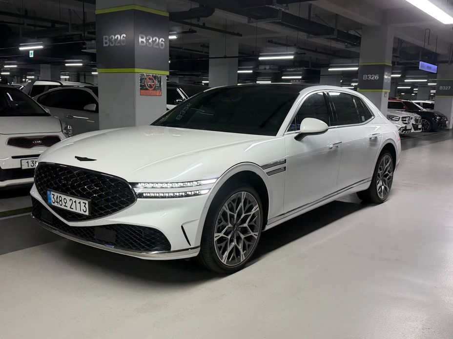 Genesis G90 2023