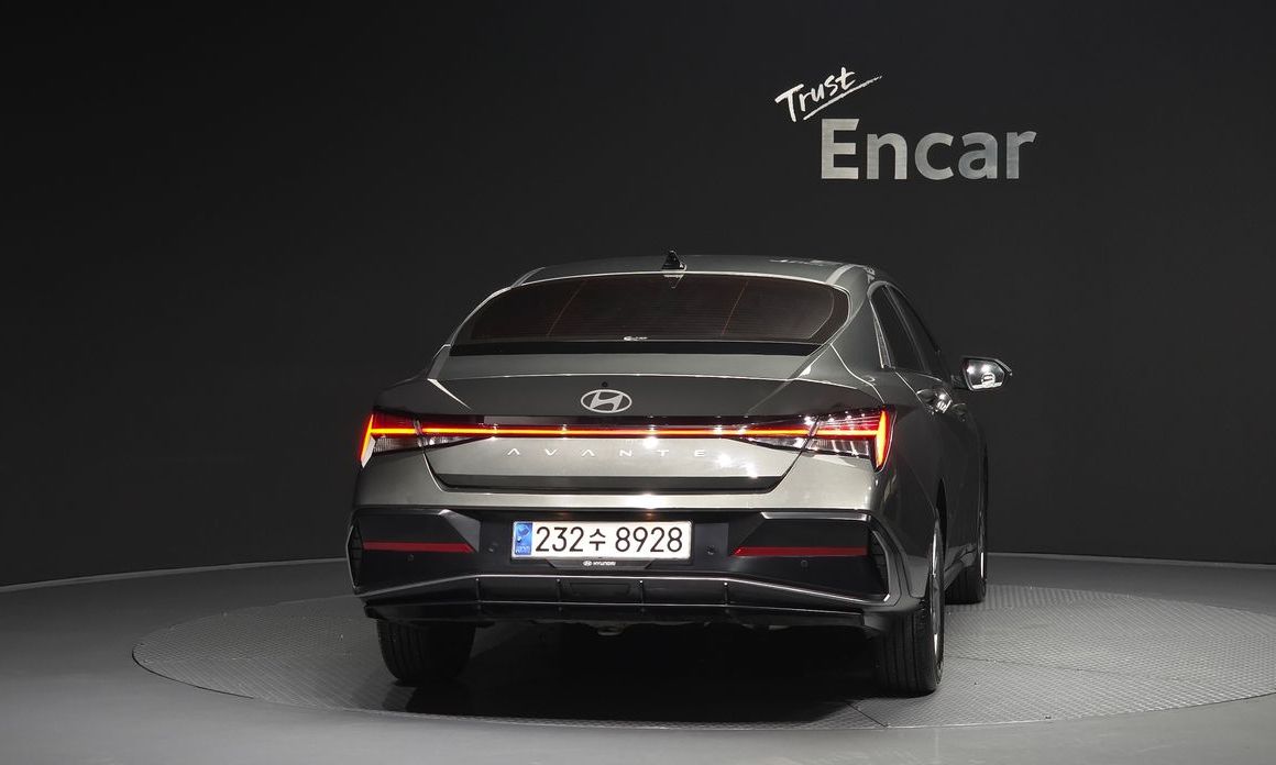 Hyundai AVANTE 2024