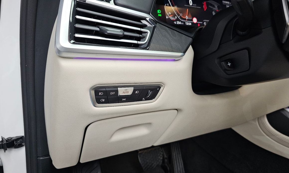 BMW X7 2021