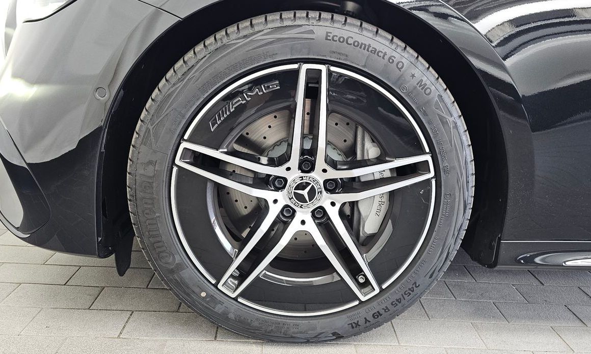 Mercedes-Benz E-Class 2026