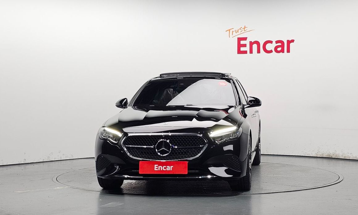 Mercedes-Benz E-Class 2026