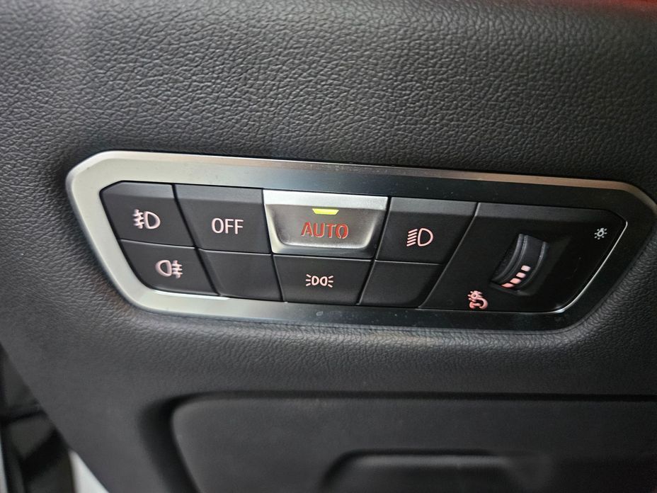 BMW X7 2021