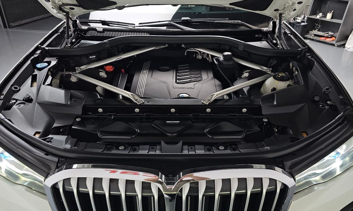 BMW X7 2021