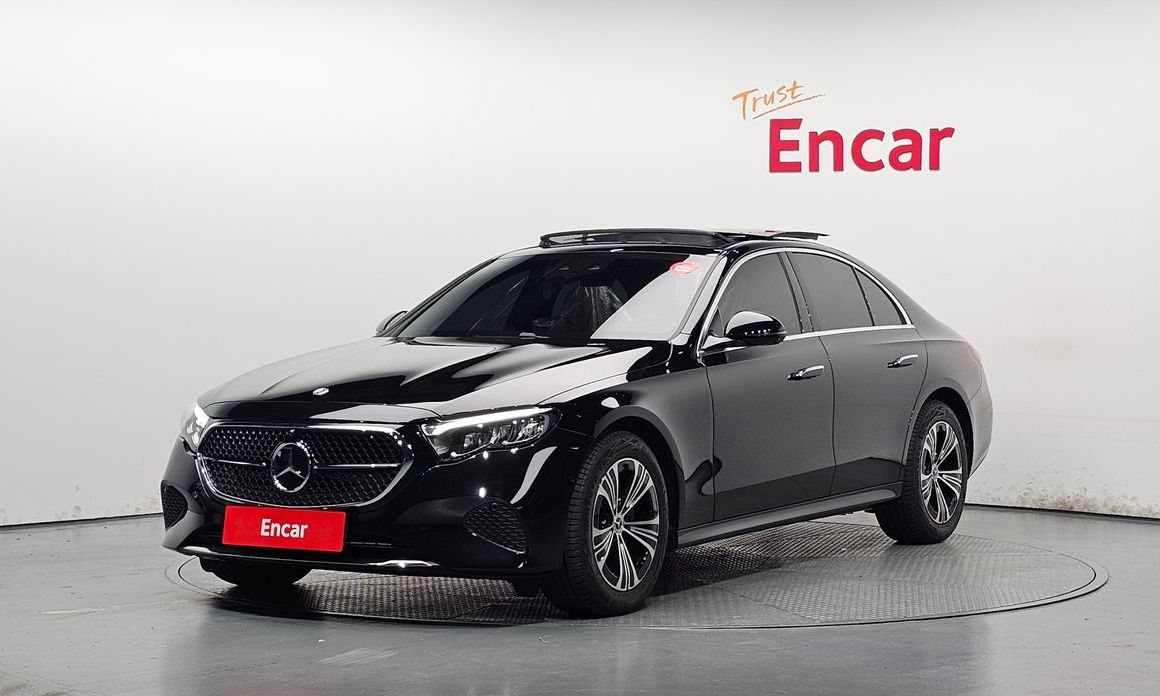 Mercedes-Benz E-Class 2026