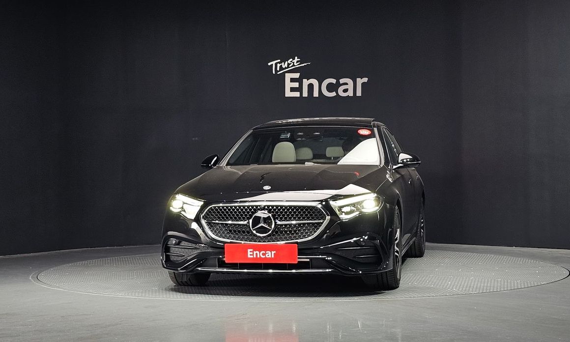Mercedes-Benz E-Class 2026