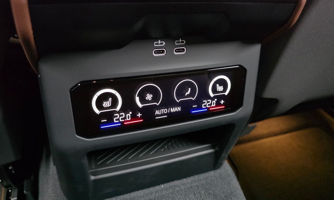 BMW 5-Series 2024