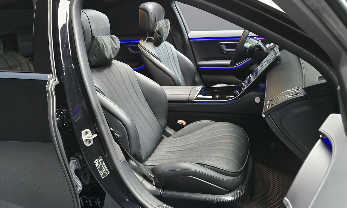 Mercedes-Benz S-Class 2025