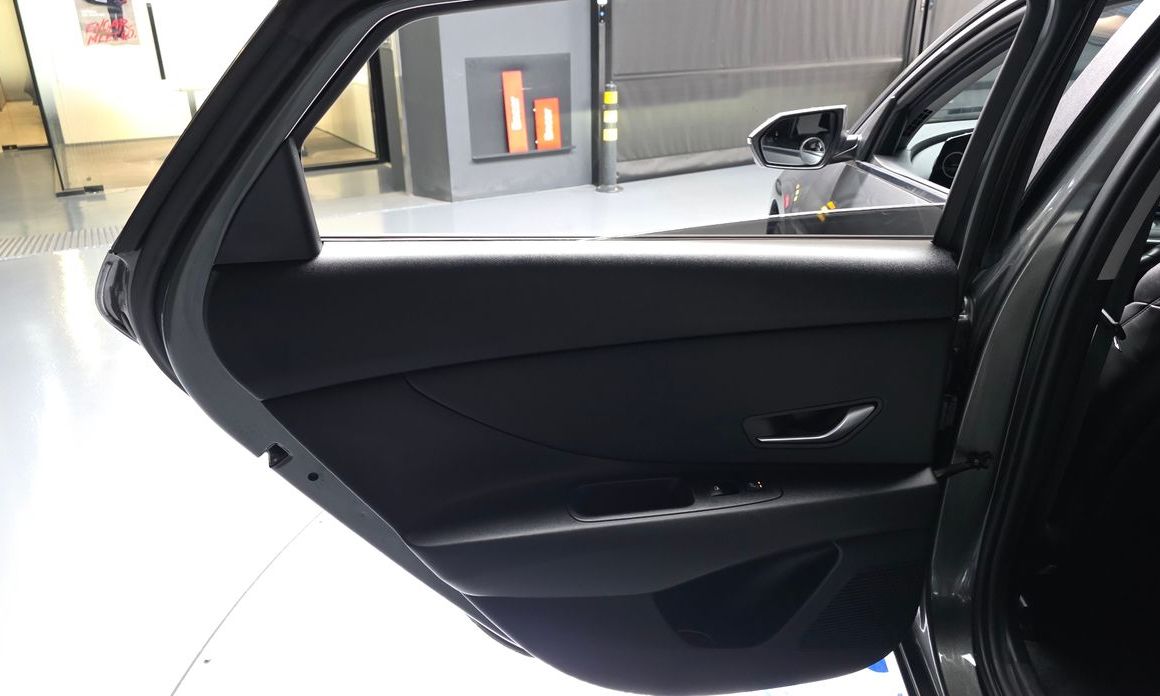 Hyundai AVANTE 2024