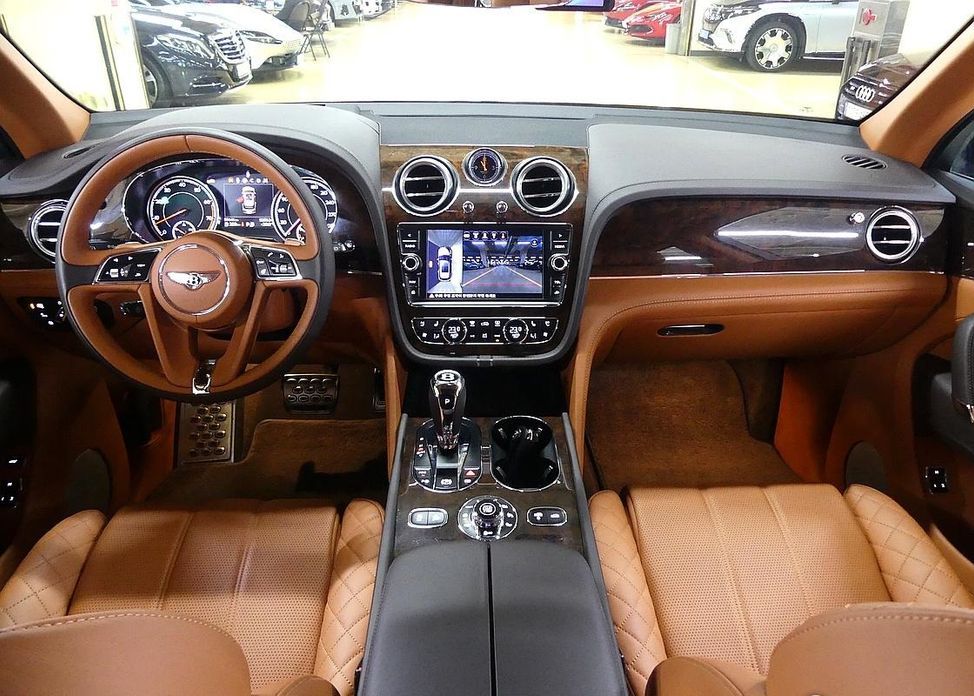 Bentley Bentayga 2017