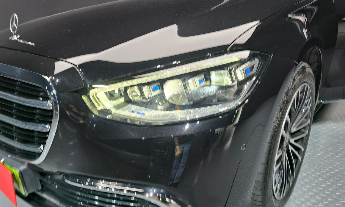 Mercedes-Benz S-Class 2025
