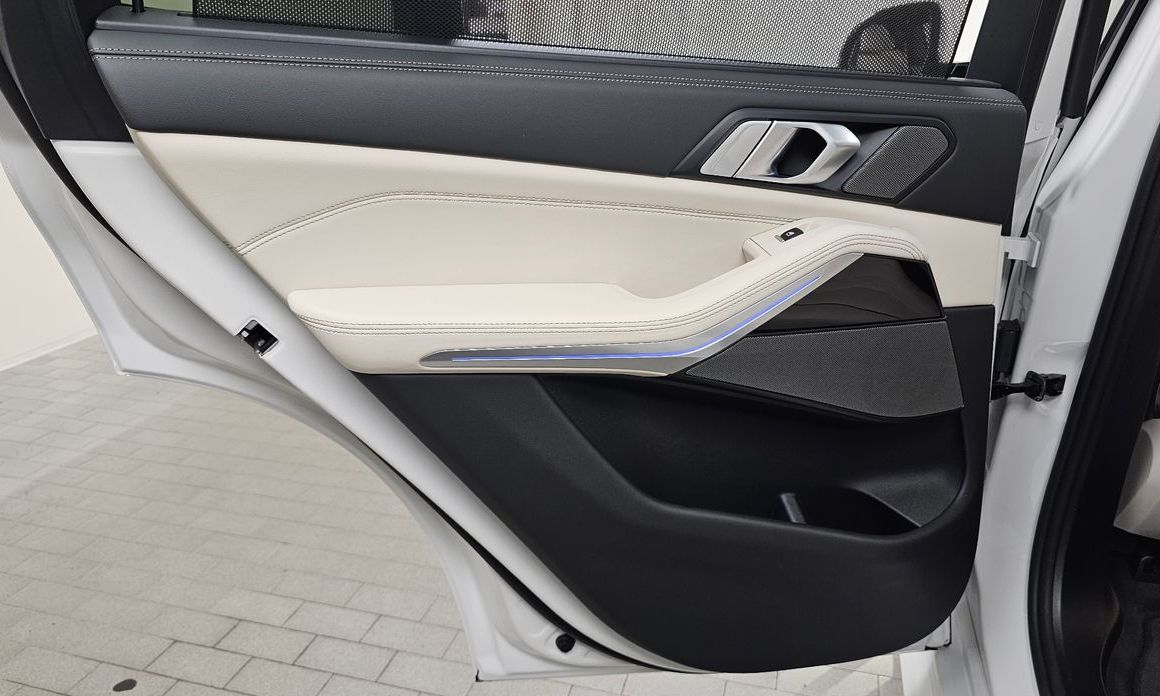 BMW X5 2025