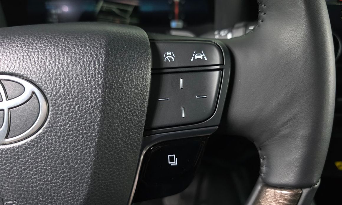 Toyota Alphard 2025
