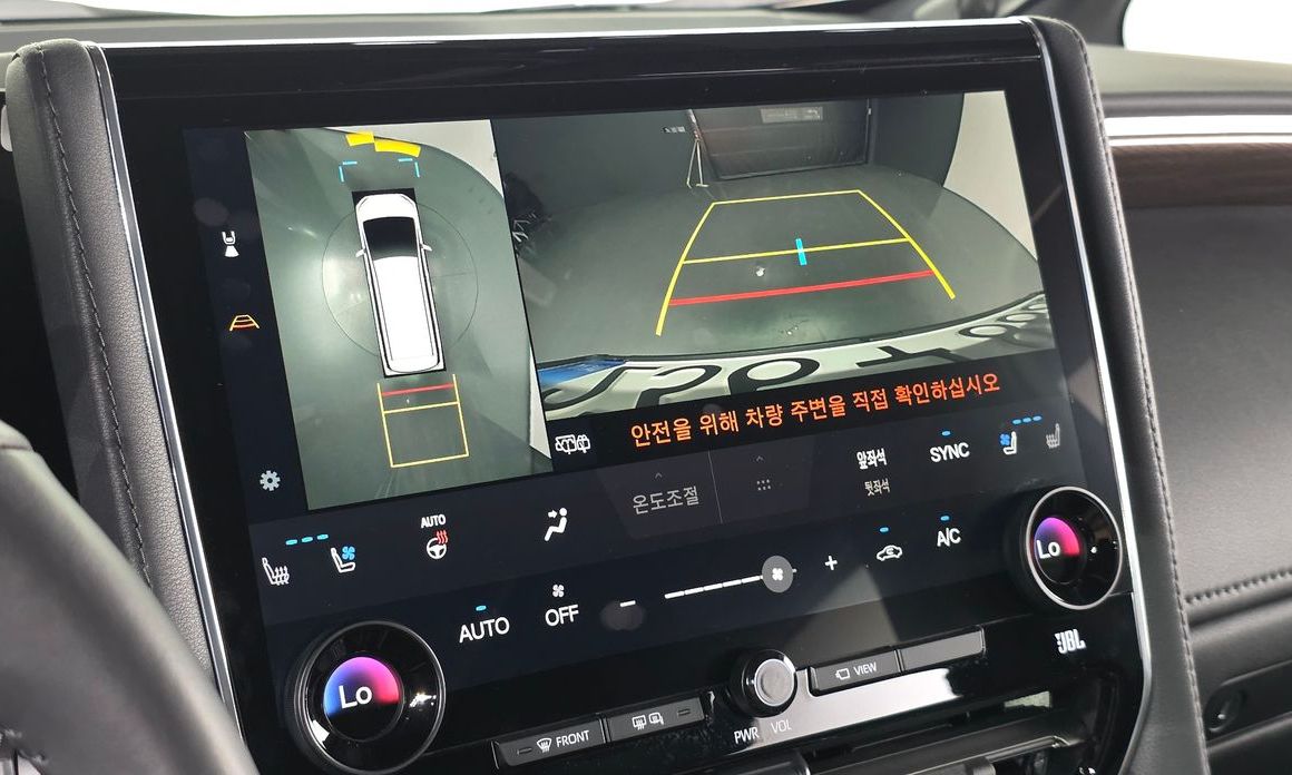 Toyota Alphard 2025