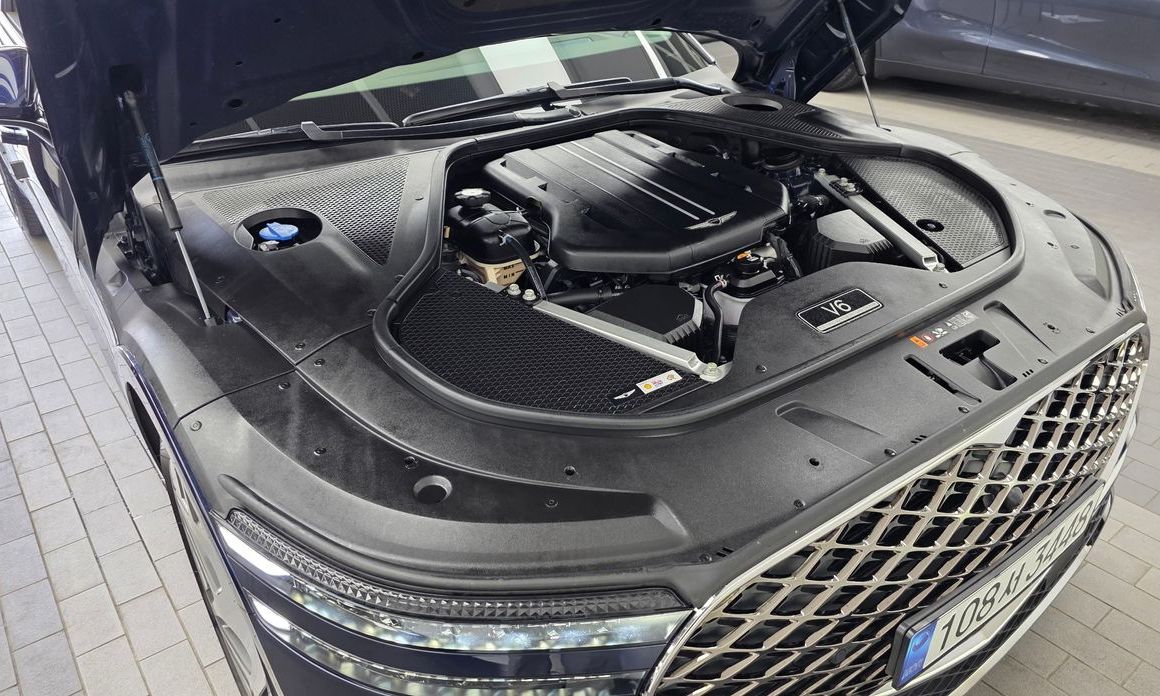 Genesis G90 2023