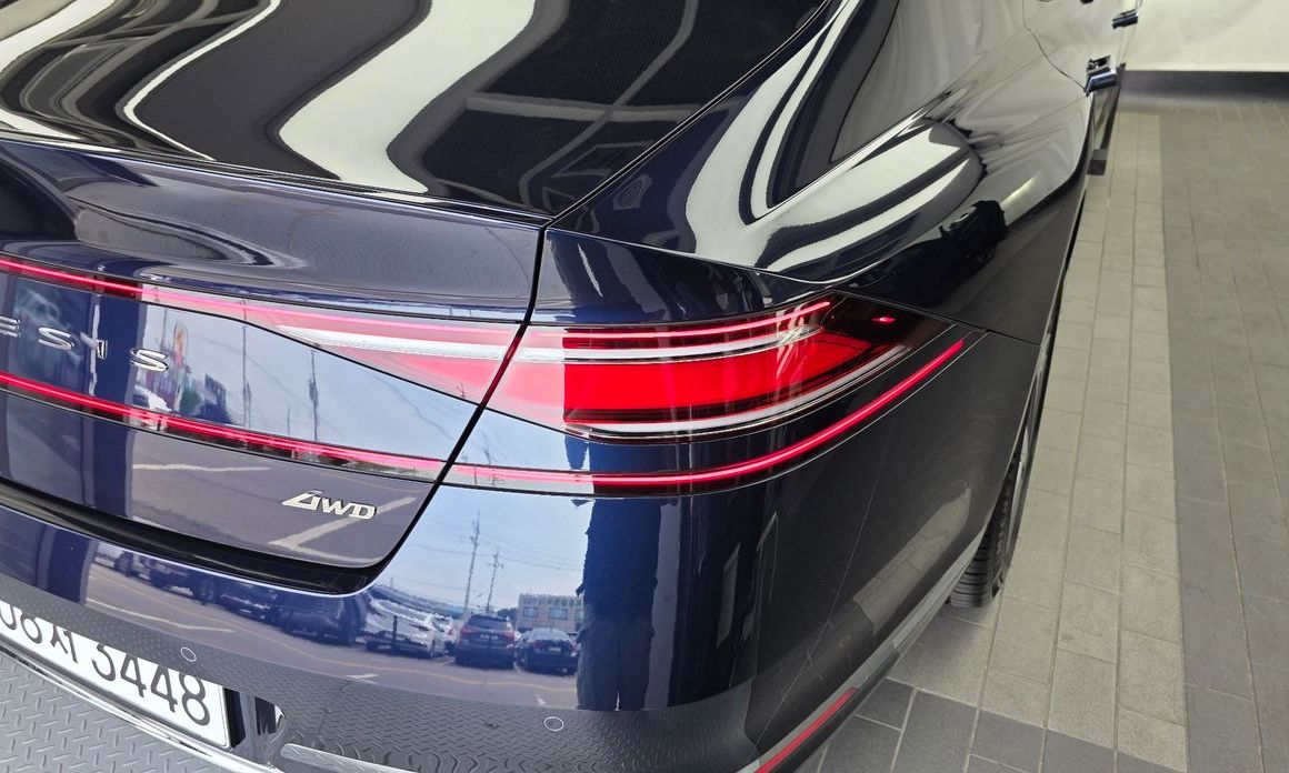 Genesis G90 2023
