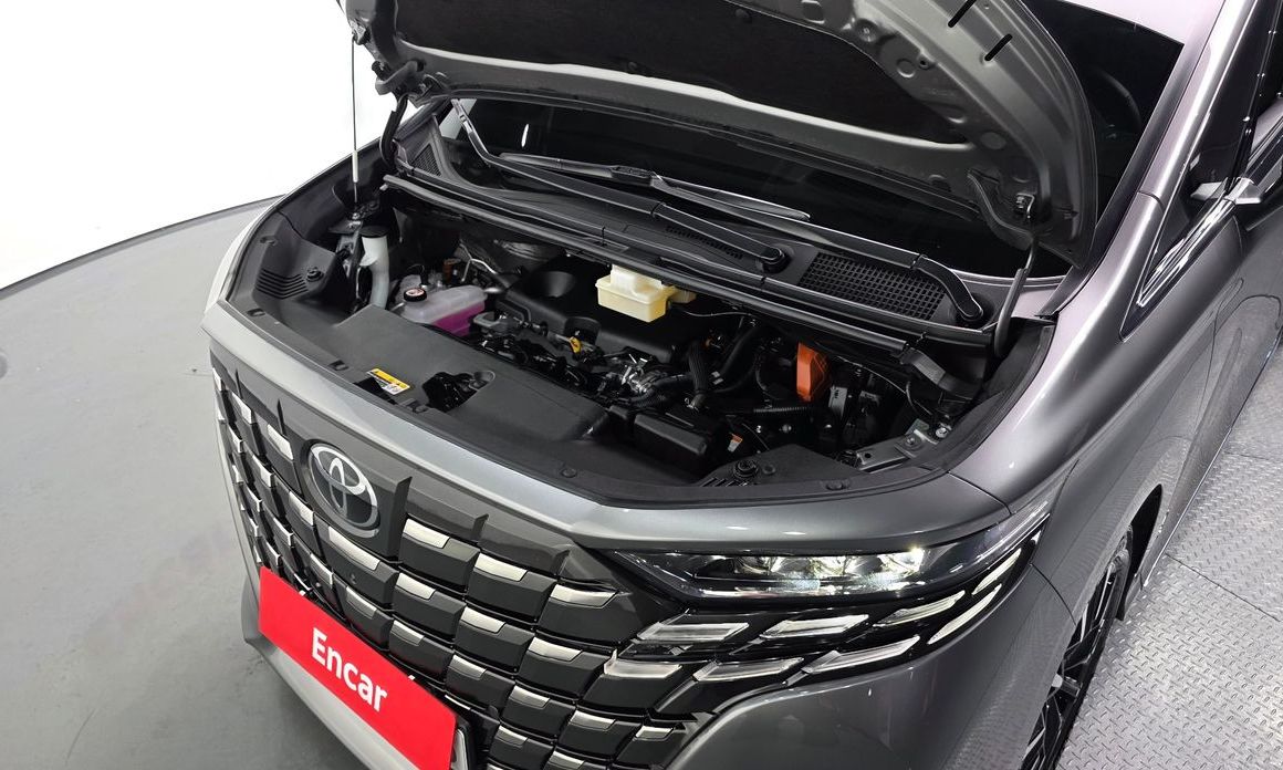 Toyota Alphard 2025