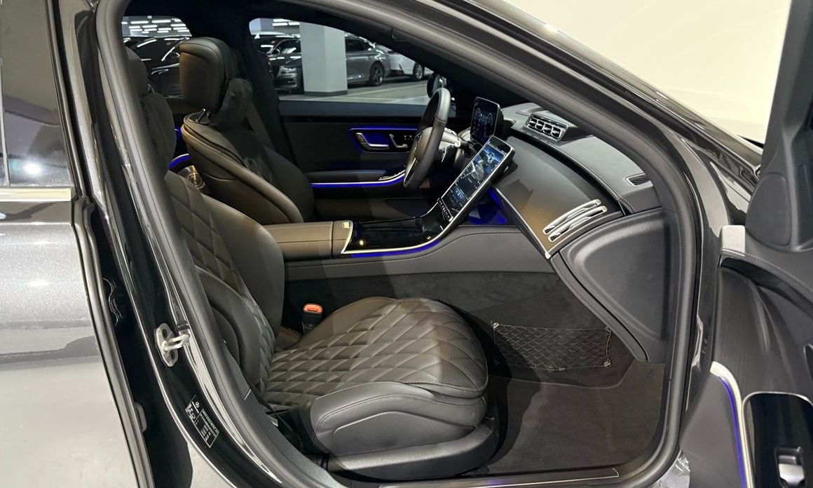 Mercedes-Benz S-Class 2025