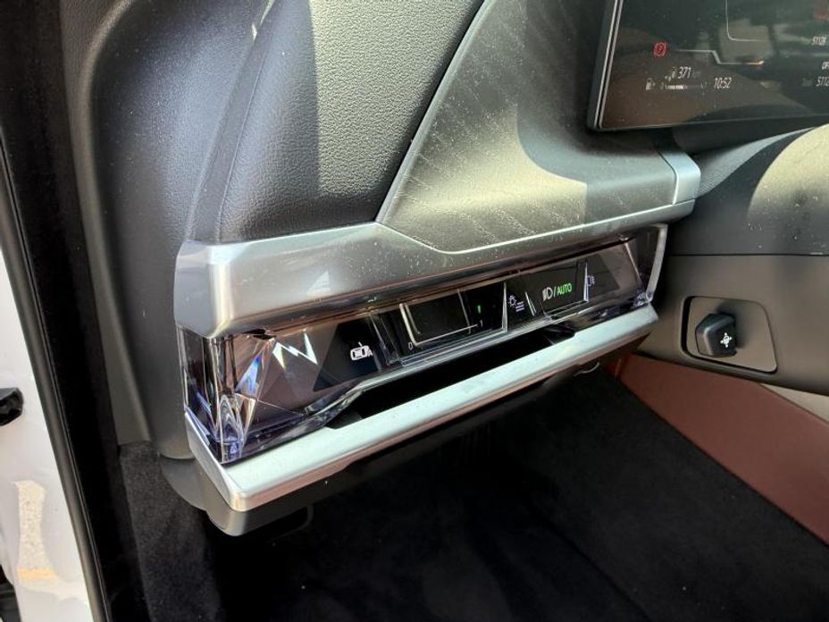 BMW 7-Series 2023