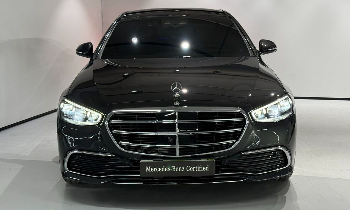 Mercedes-Benz S-Class 2025