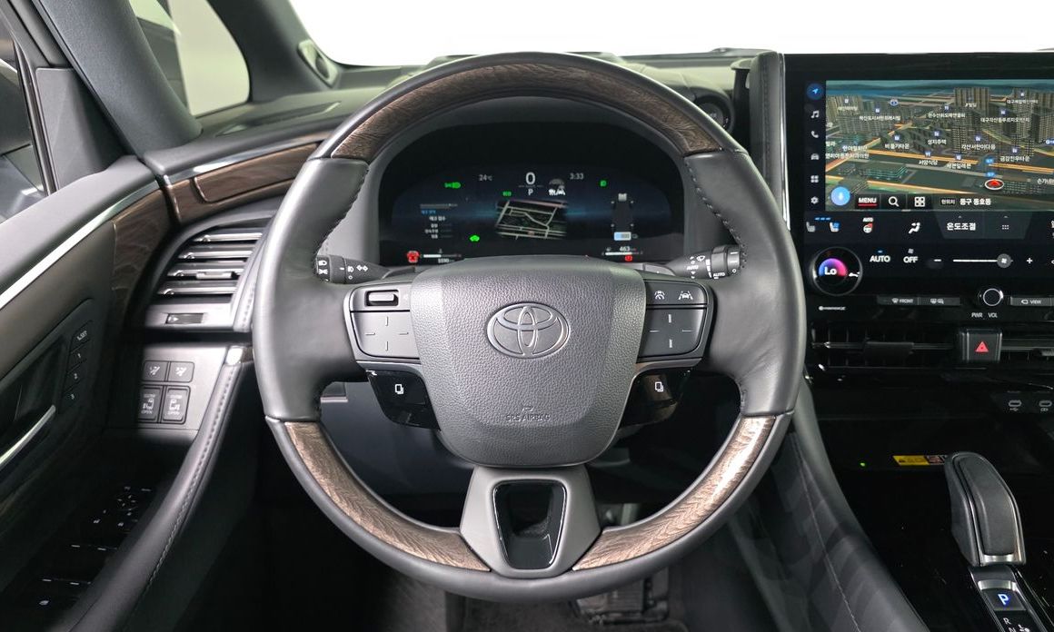 Toyota Alphard 2025