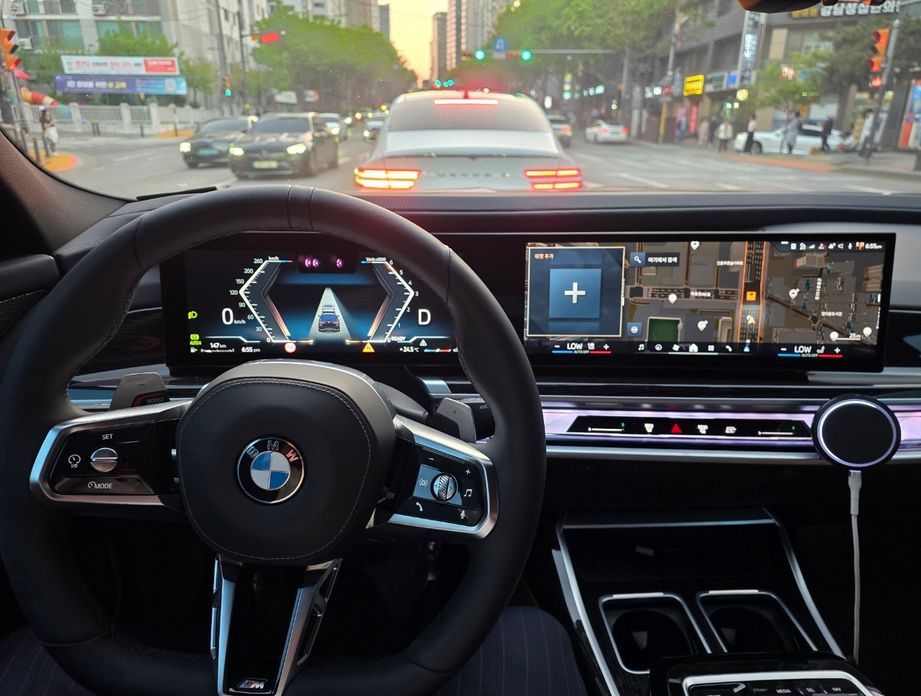 BMW 7-Series 2025