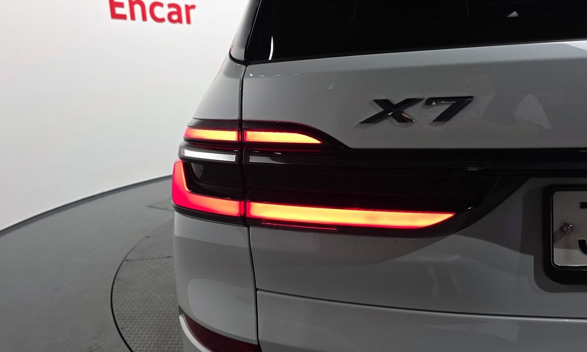 BMW X7 2024