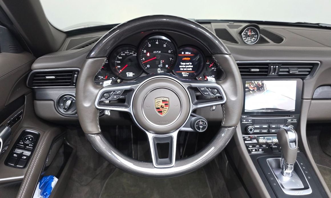 Porsche 911 2019