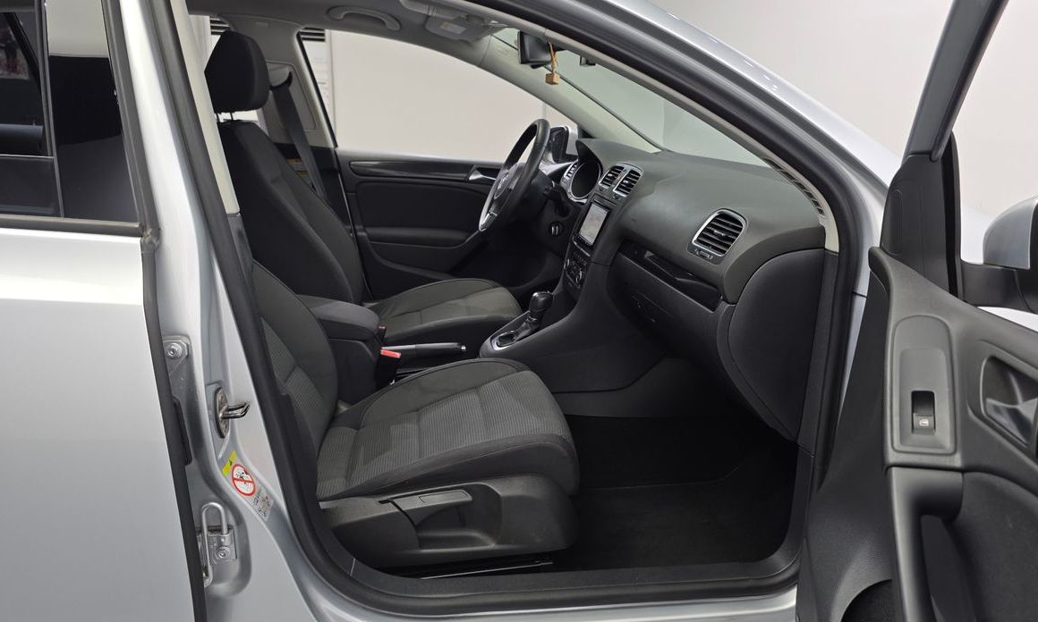 Volkswagen Golf 2011