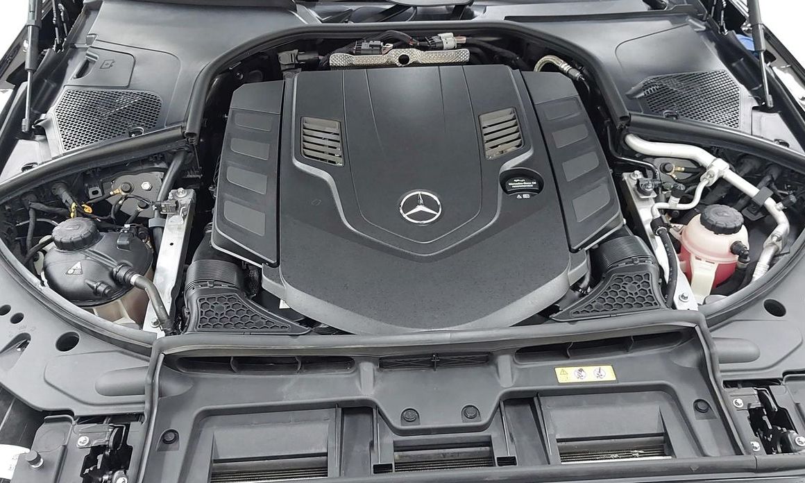 Mercedes-Benz S-Class 2023