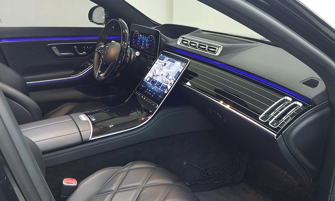 Mercedes-Benz S-Class 2023