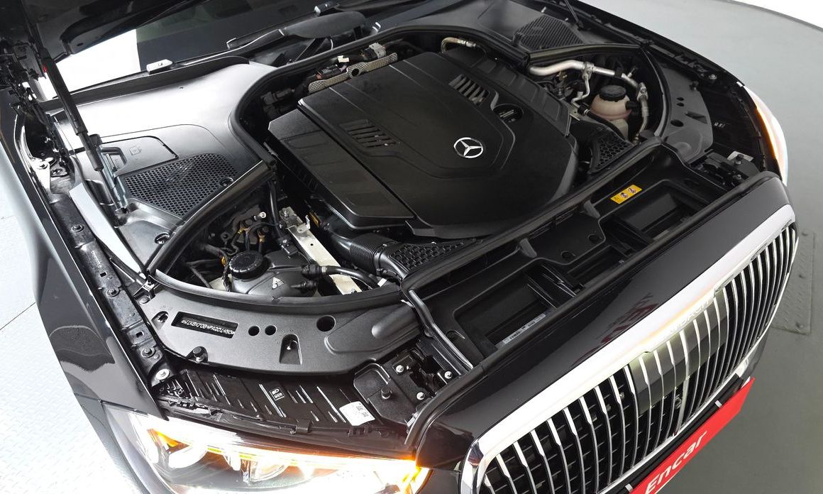 Mercedes-Benz S-Class 2023