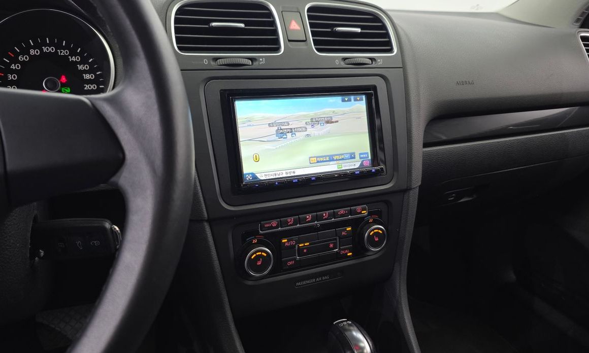 Volkswagen Golf 2011