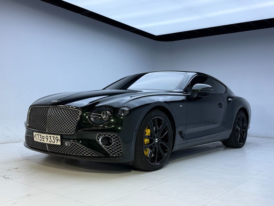 Bentley Continental 2021