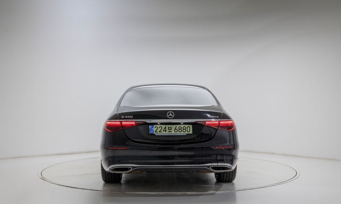 Mercedes-Benz S-Class 2026