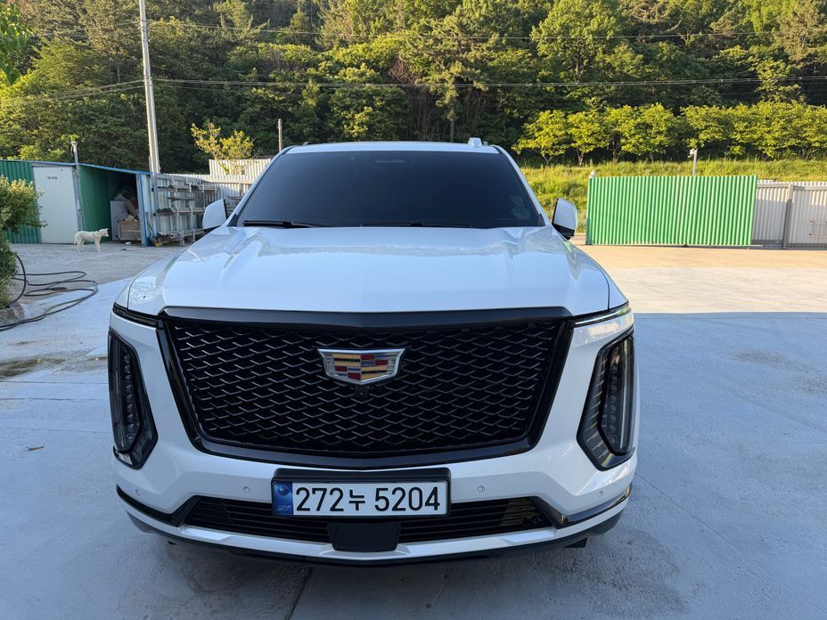 Cadillac Escalade 2025